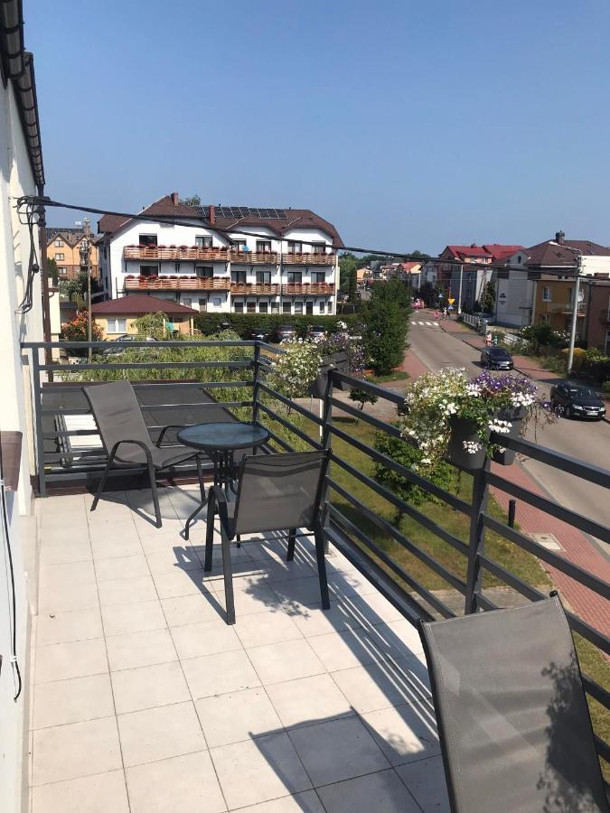 Pokoje Goscinne U Gracjana Wladyslawowo Exterior foto